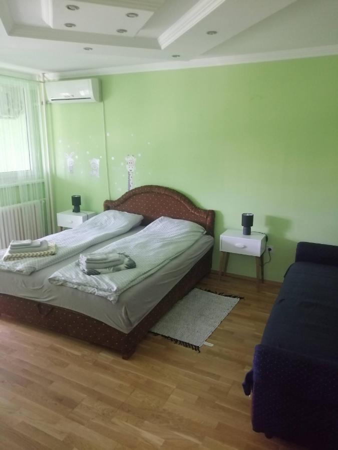 Apartman Radakovic Σουμπότικα Εξωτερικό φωτογραφία